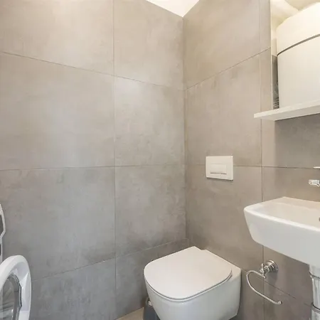 Apartment Palm 3 *