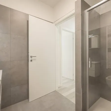 Apartment Palm 3