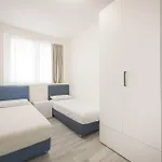 Palm 3 *